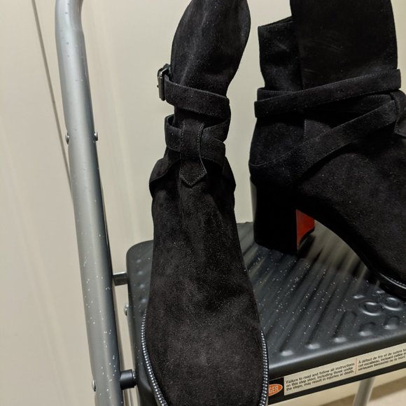Christian Louboutin Karistrap Boots - Picture 4 of 14